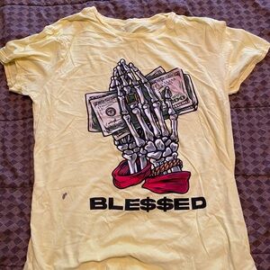 Blessed Praying Handrose T shirt